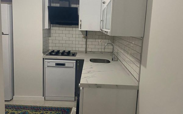 Zümra Evleri ankastre setli modern mutfak ve yemek alanı